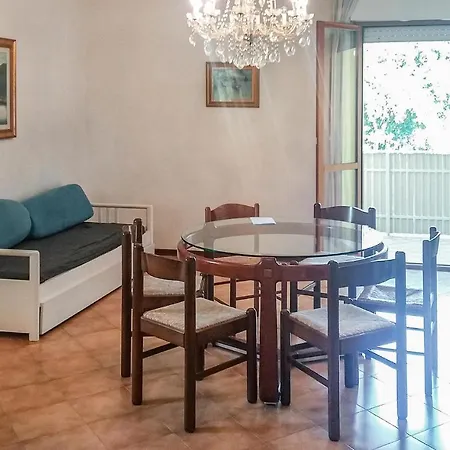 2 Bedroom Lovely In Bibione