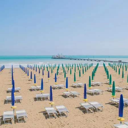 Apartament 2 Bedroom Lovely In