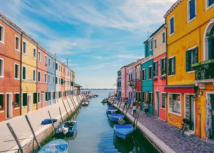 2 Bedroom Lovely In Daire