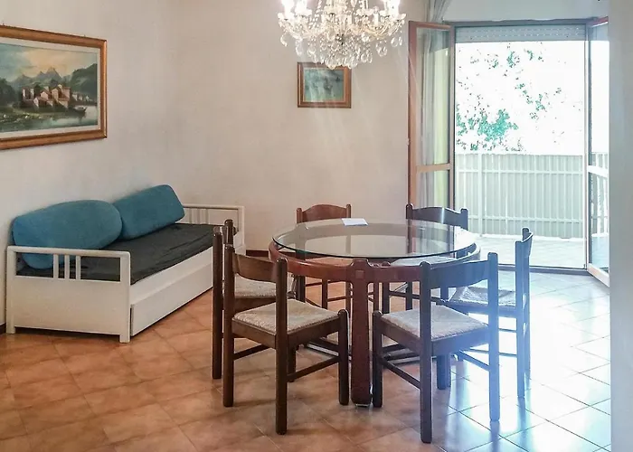 2 Bedroom Lovely In بيبيوني