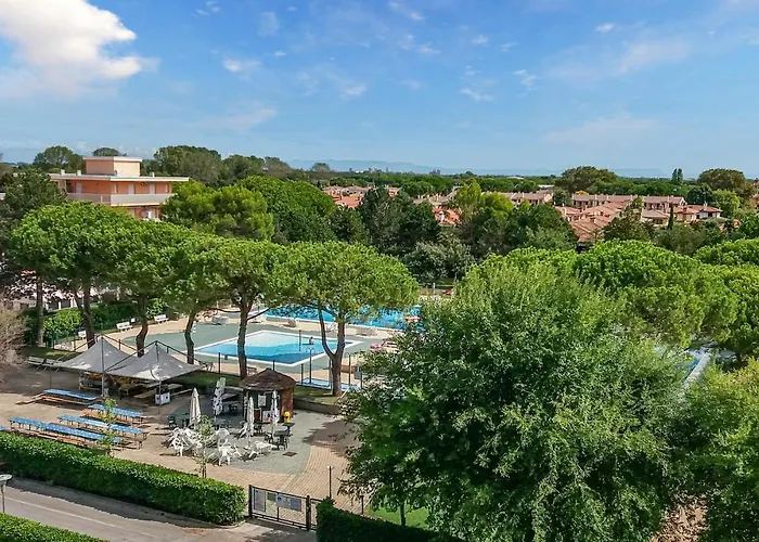 Lejlighed 2 Bedroom Lovely In *