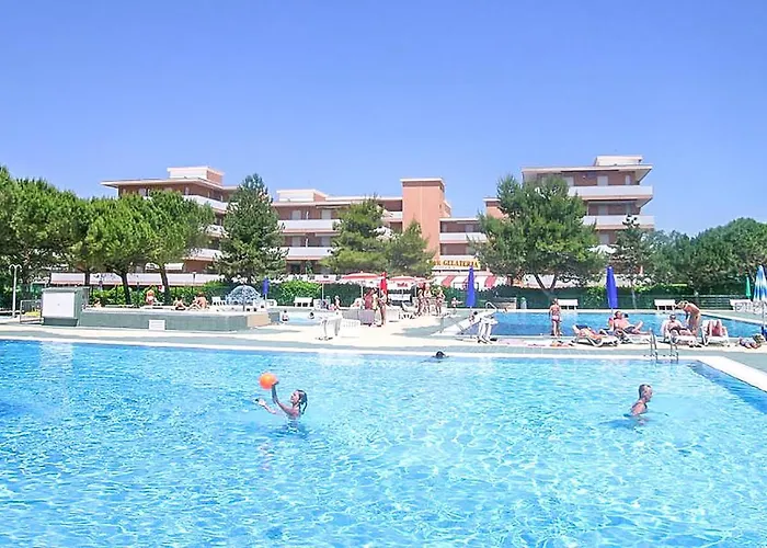 2 Bedroom Lovely In *